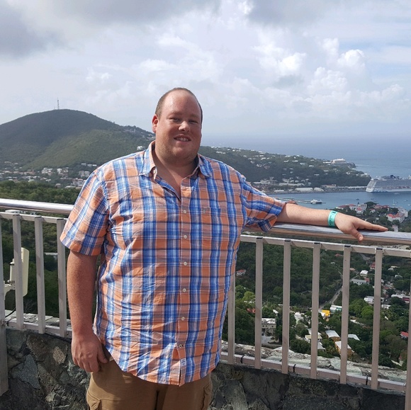 Meet your Posher, Brian - Picture 1 of 1